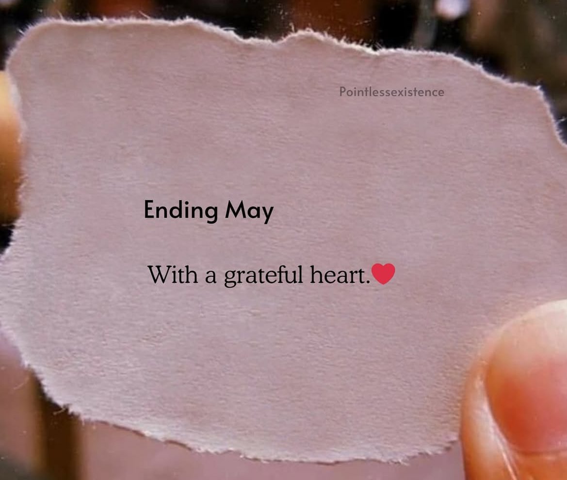 BajajBhavnaa's tweet image. “Half the year is behind you, half lies ahead — June asks, what will you do with the rest?

#HappyJune #Chilling #BestVersion