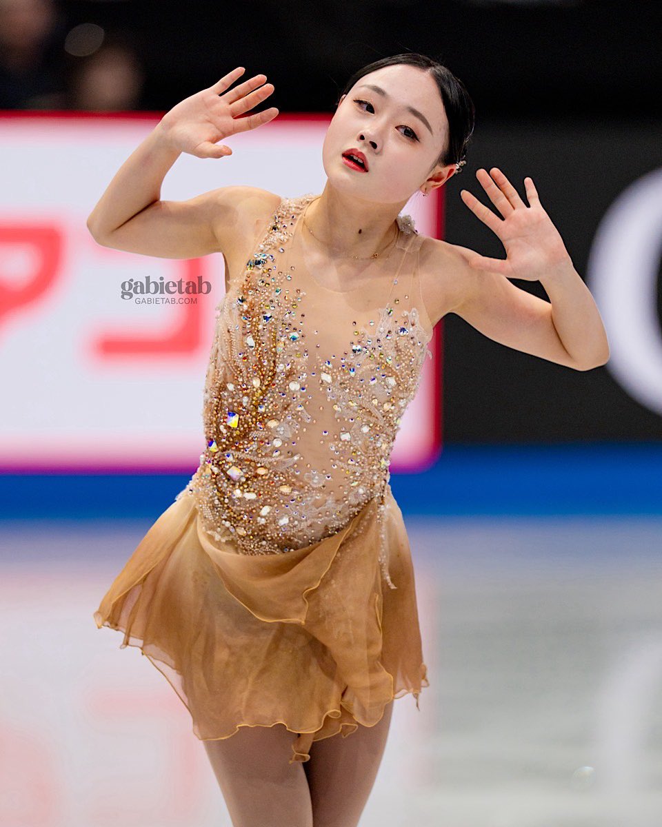 250328 💛

#ChaeyeonKim #김채연
#WorldFigure