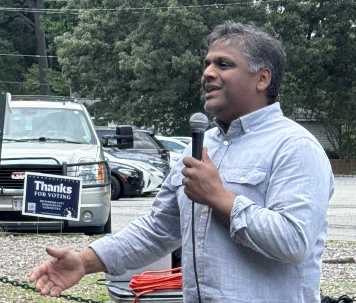 Thanks to everyone who came out to the RCDC Dem-O-Que today! We had a great crowd of Richmond Dems (&amp; a few friends from the @henricodems, @metrorichmondyd, Colonial Heights Dems, &amp; Congressional District 4 Dems) come together in Forest Hill Park to catch up, converse, &amp; connect.
