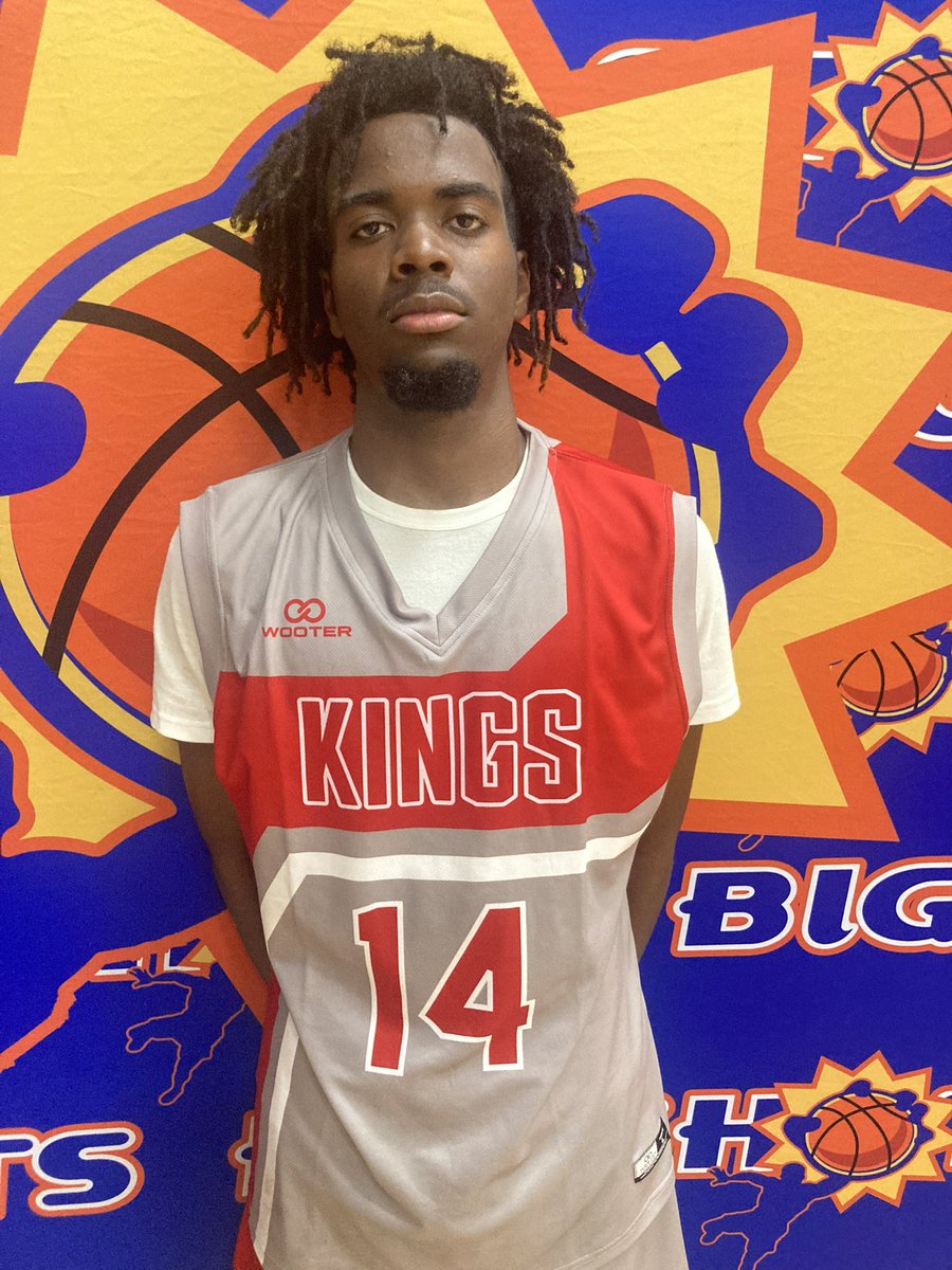 BIG SH🏀TS tweet media