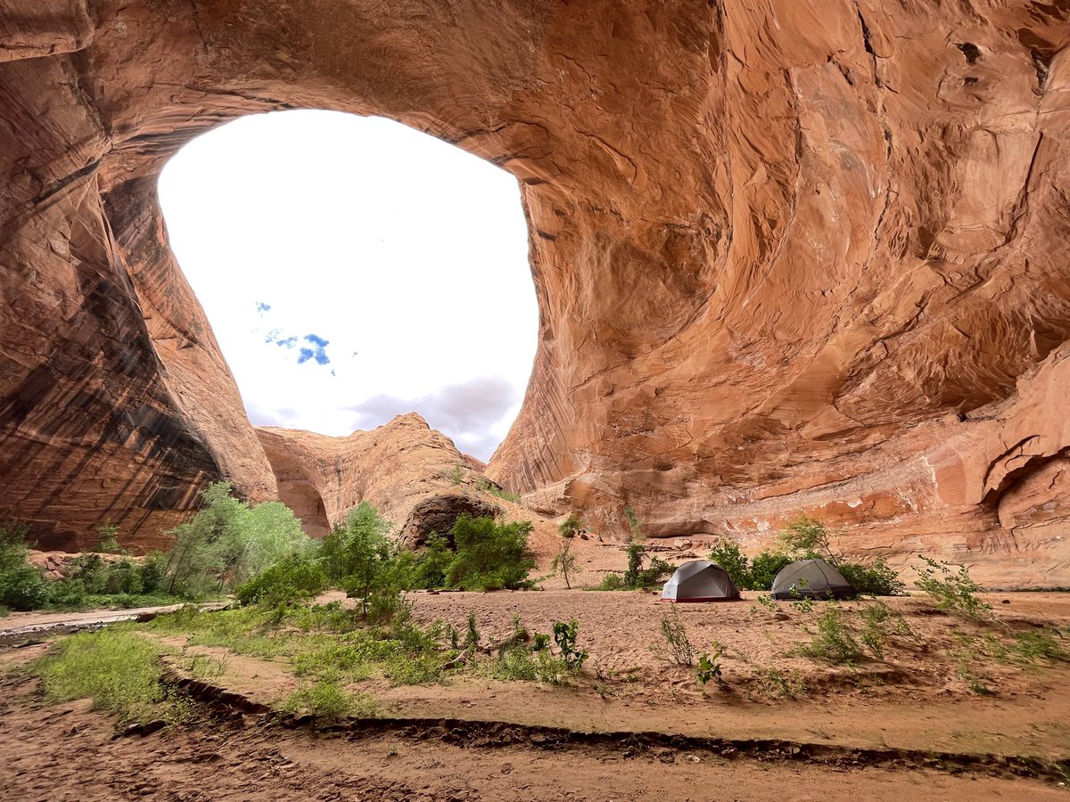 garygeraths's tweet image. Spent a month out in the Escalante Staircase exploring and doing a lot of painting and sketching. Capped it off with a week long whitewater our raft trip down Cataract Canyon &amp;amp; the Colorado River. Saw some interesting stuff. More on my Instagram @garygeraths… shameless plug.