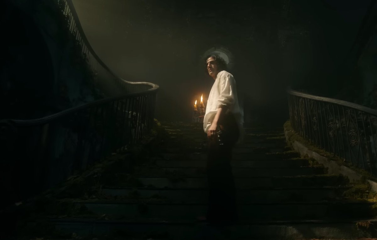 FilmUpdates's tweet photo. Oscar Isaac as Dr. Victor Frankenstein in Guillermo del Toro’s ‘FRANKENSTEIN’ https://t.co/vBv8yGL3ur
