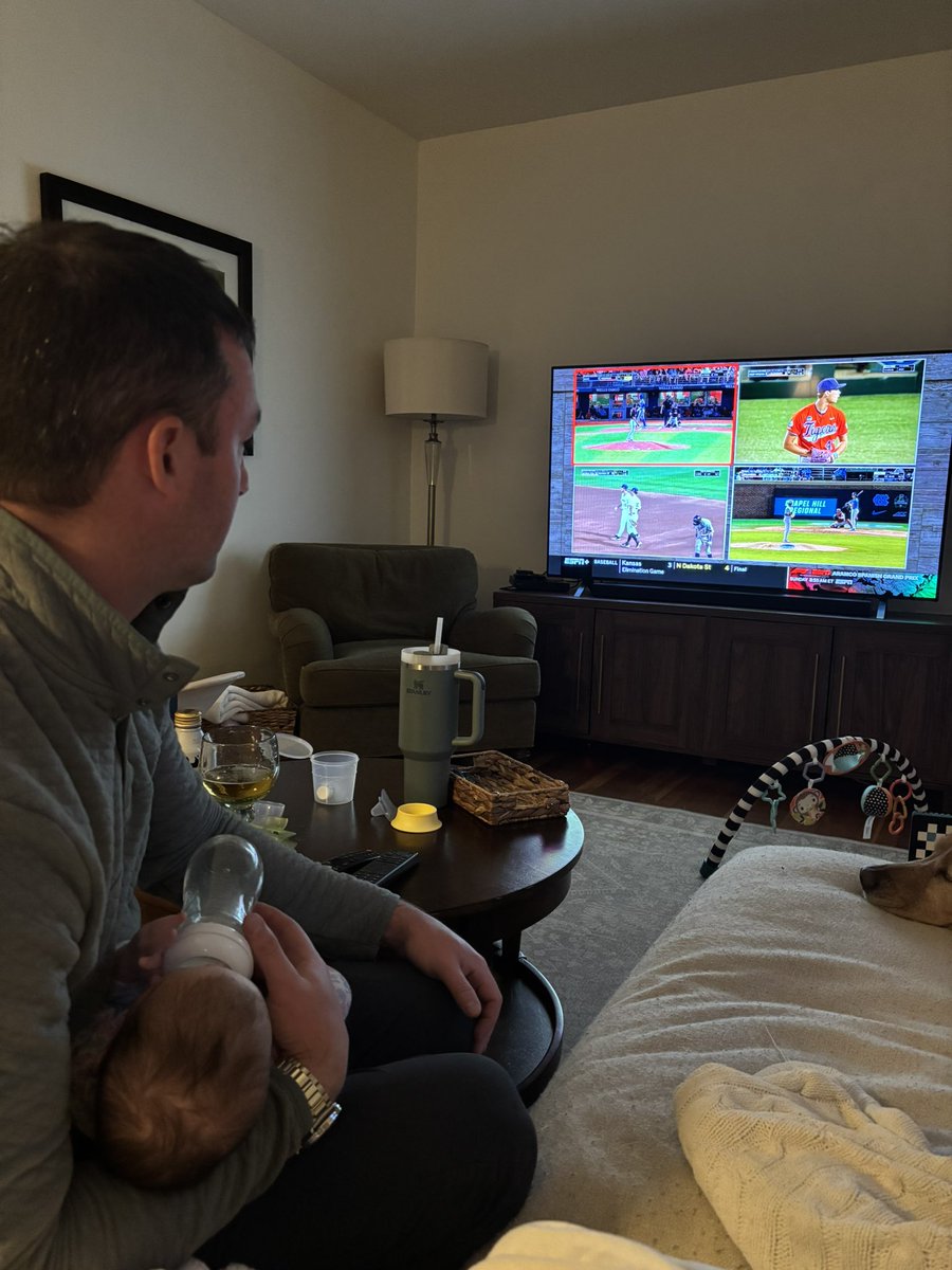 Do the 16-box for the baby girl learning college baseball!!!

#ESPNSqueezePlay