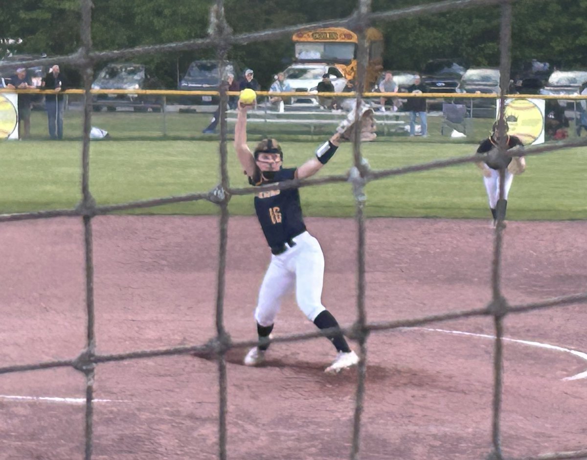 Ellie Lindow 2027 (@elindow27) on Twitter photo I had such a memorable first varsity season and I'm extremely proud of my team for a great run in Sectionals! I ended the season 7-0 with 58.1 IP, 1.320 ERA, .994 WHIP, and .195 BAA against some of the top teams in NY. <a href="/softballatAP/">Averill Park Softball</a> <a href="/CDFusionSB/">Capital District Fusion Softball</a> I had such a memorable first varsity season and I'm extremely proud of my team for a great run in Sectionals! I ended the season 7-0 with 58.1 IP, 1.320 ERA, .994 WHIP, and .195 BAA against some of the top teams in NY. <a href="/softballatAP/">Averill Park Softball</a> <a href="/CDFusionSB/">Capital District Fusion Softball</a>