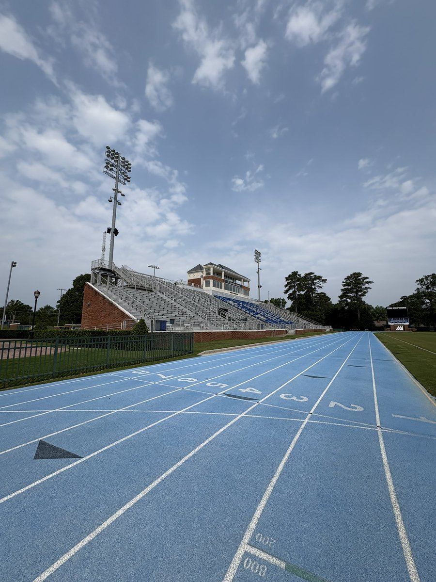 Ethan Brooks (@ethanbroooks_) on Twitter photo Thank you so much for having me down at CNU, Cant wait to be back down over there during the season! <a href="/indelible173/">Eli Wicklund</a> <a href="/coachatsmith/">Alex Smith</a> <a href="/CoachHatfield1/">Greg Hatfield</a> <a href="/Bobcatsfballva/">Battlefield Bobcats Football</a> <a href="/Coach_Dubya_35/">Charlie Woollum</a> <a href="/PWCsportsVA/">Prince William County Sports</a> Thank you so much for having me down at CNU, Cant wait to be back down over there during the season! <a href="/indelible173/">Eli Wicklund</a> <a href="/coachatsmith/">Alex Smith</a> <a href="/CoachHatfield1/">Greg Hatfield</a> <a href="/Bobcatsfballva/">Battlefield Bobcats Football</a> <a href="/Coach_Dubya_35/">Charlie Woollum</a> <a href="/PWCsportsVA/">Prince William County Sports</a>