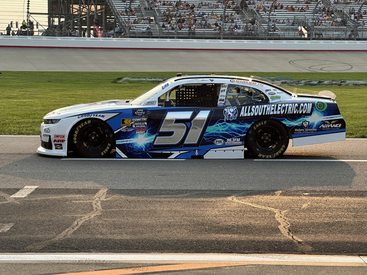 NXSinsider (@nxsinsider) on Twitter photo Running under the 💡 at
<a href="/NashvilleSuperS/">Nashville Superspeedway</a> 🎸🎶
One 🔥 <a href="/AllSouthElectr1/">All South Electrical</a> 5️⃣1️⃣
<a href="/JClements51/">Jeremy Clements</a> rolls off p18
#TNLottery250 #NASCAR #XfinitySeries Running under the 💡 at
<a href="/NashvilleSuperS/">Nashville Superspeedway</a> 🎸🎶
One 🔥 <a href="/AllSouthElectr1/">All South Electrical</a> 5️⃣1️⃣
<a href="/JClements51/">Jeremy Clements</a> rolls off p18
#TNLottery250 #NASCAR #XfinitySeries