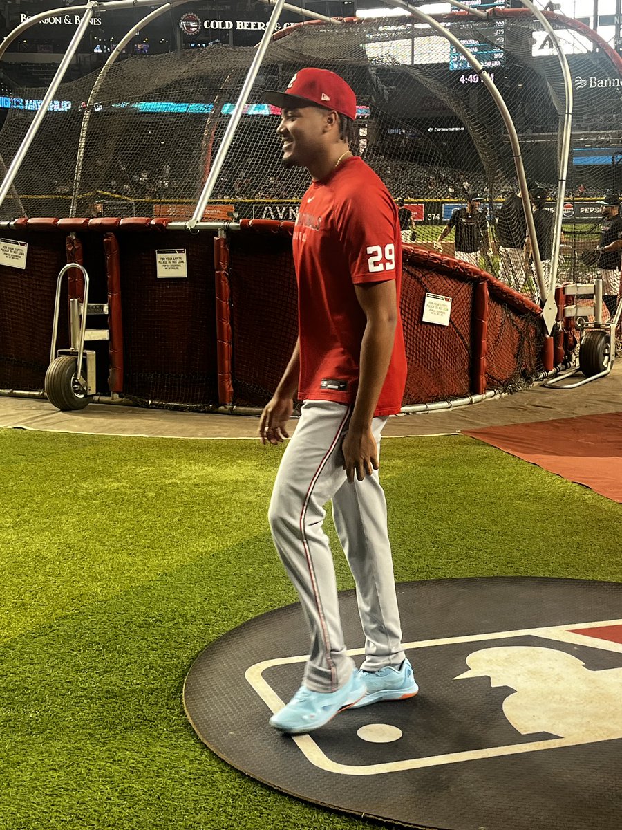 It’s a fun night in Phoenix bringing our #Natitude <a href="/masnNationals/">Nationals on MASN</a>