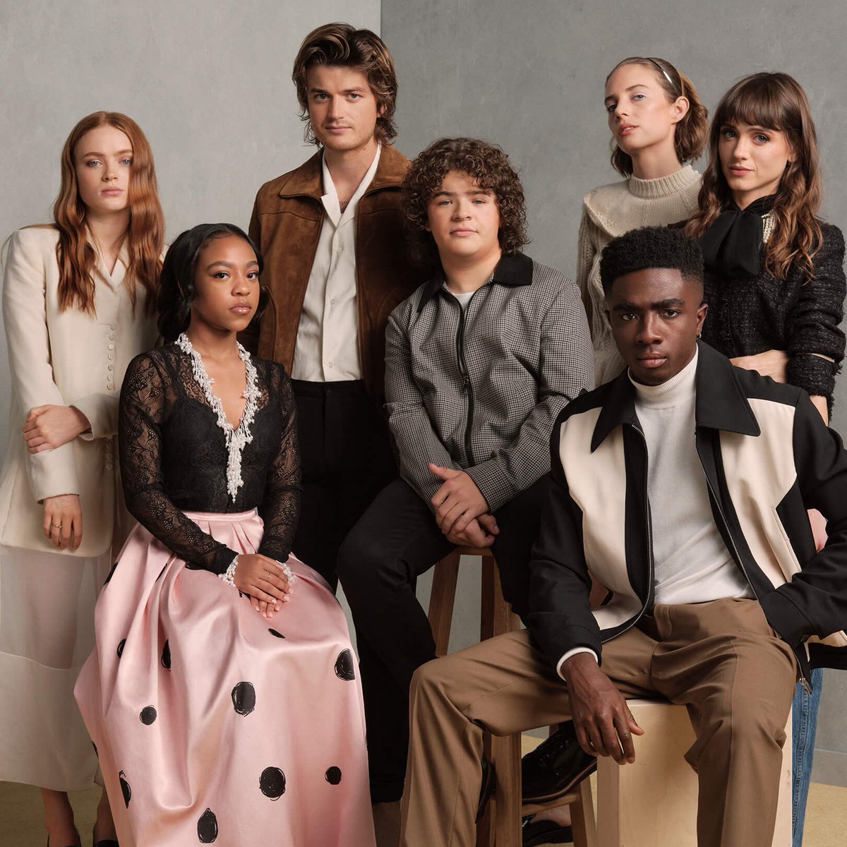 SeriesBrasil's tweet image. 🚨 A 5ª e última temporada de Stranger Things é confirmada em 3 partes:

• Volume 1 - 26 de novembro, às 22h
• Volume 2 - 25 de dezembro, às 22h
• Volume 3 - 31 de dezembro, às 22h