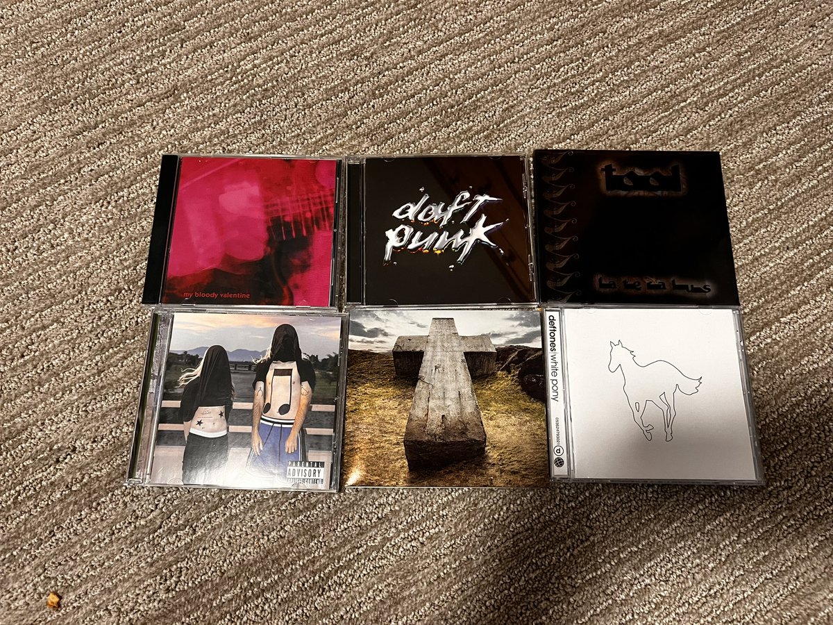 asteriskosm's tweet image. cd haul