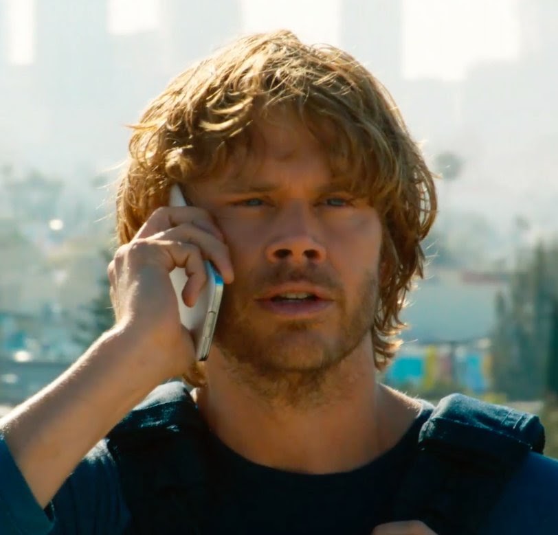ANGLEISME45's tweet image. Happy Birthday Eric Christian Olsen  (@ericcolsen)! 😜🎂🎉
   #HappyBirthdayEricChristianOlsen
NCIS: Los Angeles (@NCISLA)  (@ncisverse)
   #Deeks    #NCISLA