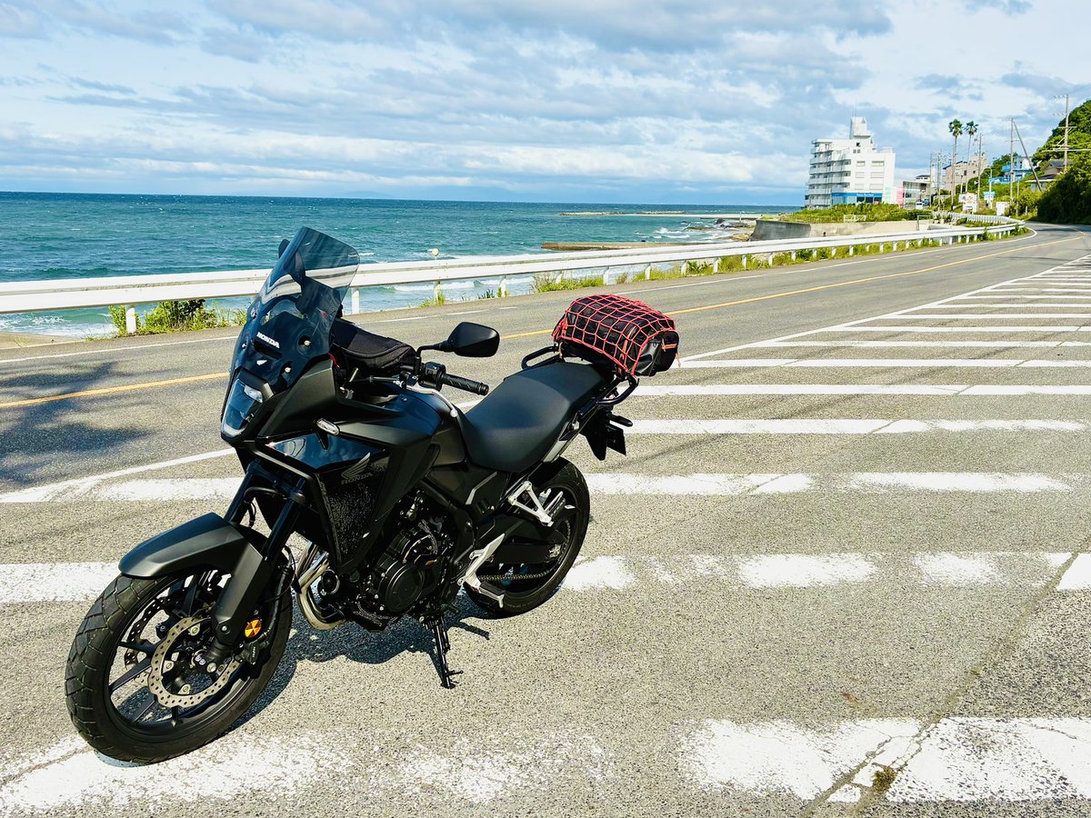 朝からちょっと海沿い走ってきた🏍️
風強だったけど暑くもなく寒くもなく心地よい😊
٩( ᐛ )و