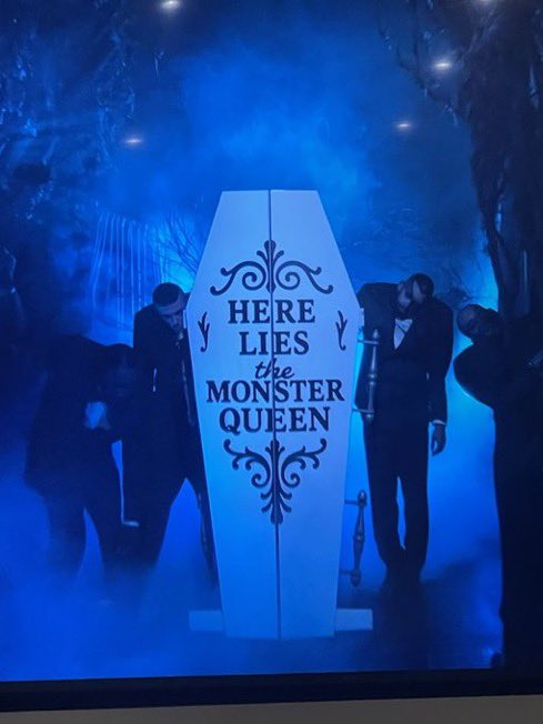 GⱯGⱯ THROWBⱯCKS tweet media