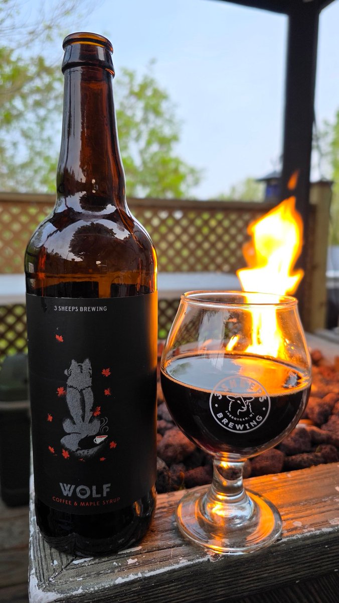 qblacklock's tweet image. Boys weekend at camp. Hosting my son and grandsons. 🐶 Maxwell 
🍻🍻🐺☕️🍁 2021 12.2% 🐑🐑🐑🍻
@ephoustonbill @Just4BeerLovers @badhopper @JohanBBT @D_V_T_ @BrianVolkert @blofmitten @Senor_Greezy @CATbrew13 @BeerSnobSean @scottvillers 
#properglassware #properhatwear