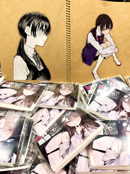 今回はシールセット(1000円)と無料のポケットティッシュがあります!
ティッシュ夥しい量あるので1人10個くらいまで持って行っていただいて全然大丈夫です…! 