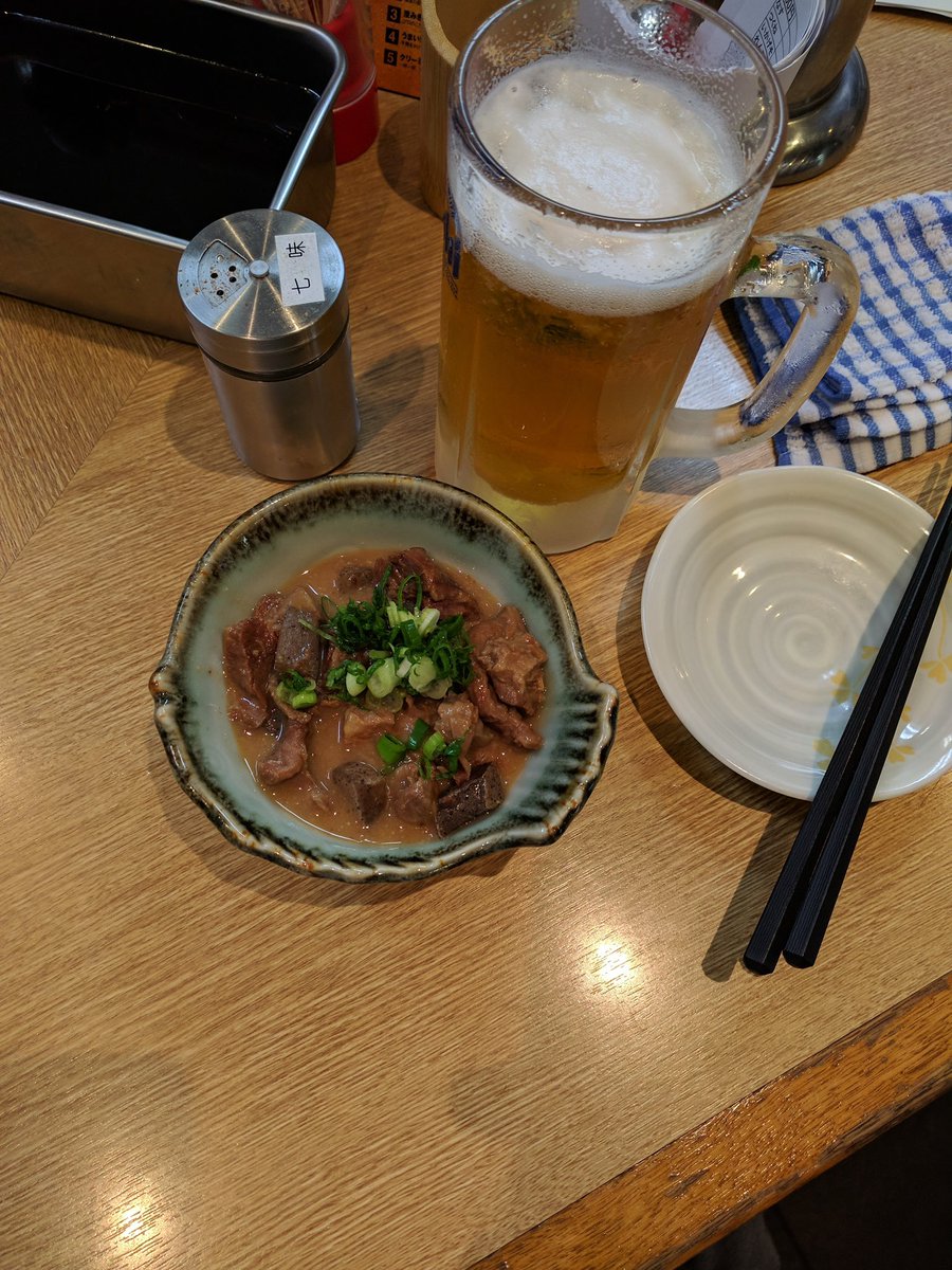the_dec_SY's tweet photo. ほんまに美味しかった食い物何か考えてたけど、結局1000円前後で食えるものばっかりやった。 https://t.co/YX1sceGoFx