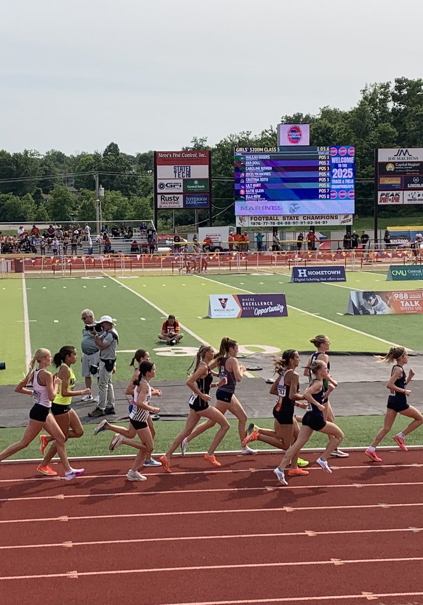 14 laps. You ran your ❤️ out for 14 laps this weekend &amp; I am so proud of you! What a career you’ve had at FHC. Countless medals, a handful of records &amp; 13 varsity letters (yet another record there). You’ve never had a season off. XC, 🏀, Track, ⚽️ all for 4 years…Amazing Reese!