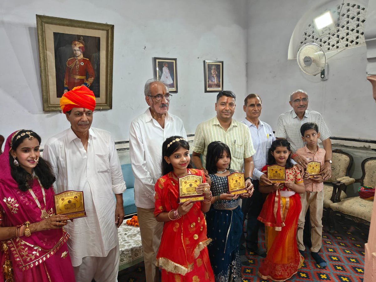 अदम्य साहस, अतुलनीय शौर्य और मातृभूमि के प्रति अटूट समर्पण के पर्याय, वीर शिरोमणि महाराणा प्रताप की जयंती के उपलक्ष्य पर जयपुर ग्रामीण के जोबनेर (झोटवाड़ा) में आयोजित समारोह को संबोधित किया और पूज्य साधु-संतों का सान्निध्य एवं आशीर्वाद प्राप्त किया। #MaharanaPratap

#JaipurRural