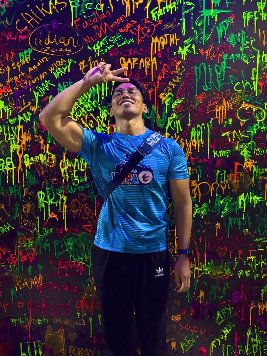 Geli2 jee… nak HM memang simpan dalam niat jee