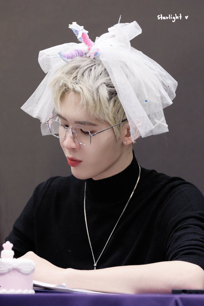 Starlight_YY's tweet photo. 2025.1.11
@Jamessu_w
#JamesSu
#JamesBirthdaySigningEvent https://t.co/XVKycrybtu