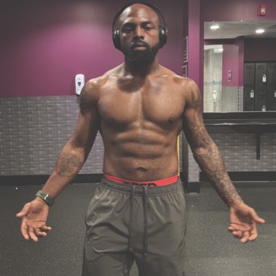 Flo Son ☔️ tweet media