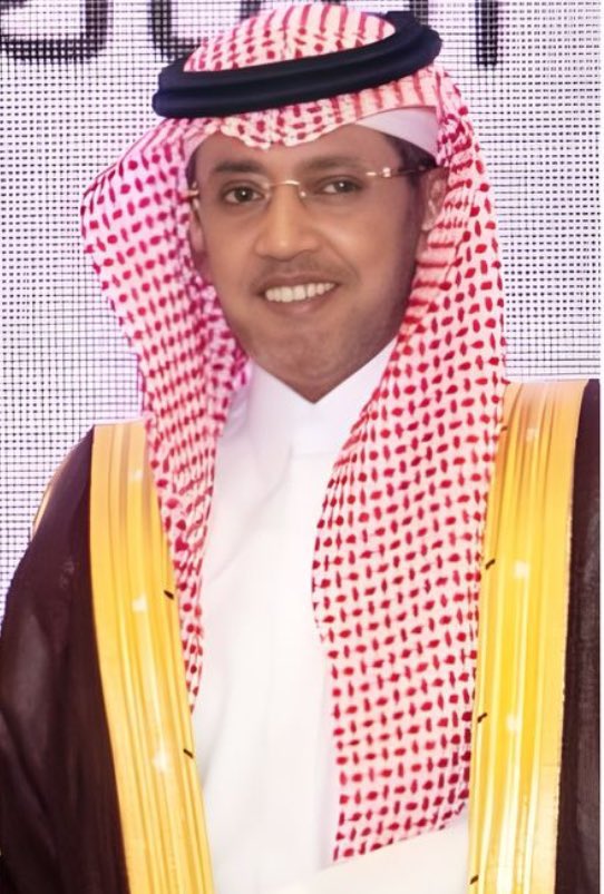 الناس ماتملك مفاتيح الارزاق 
قسمك يجيك وماقسملي يجينيٰ

🌹الله يجعل هذي الابتسامة ما تفارق محياك 🌹

#عبدالعزيز_احمد_بغلف
<a href="/AzizbagBag/">عبدالعزيز أحمد بغلف🇸🇦</a>