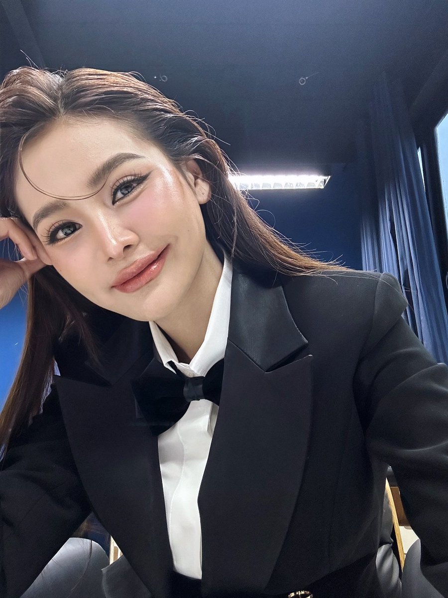 Frink_ef's tweet photo. ชอบทรงผมนี้มาก หล่ออ่ะ🥰
#GoShowTimexEngfa
OUR PRIDE ENGFA01
#อิงฟ้ามหาชน #EngfaWaraha @EWaraha https://t.co/Yv9ZLgX4GK