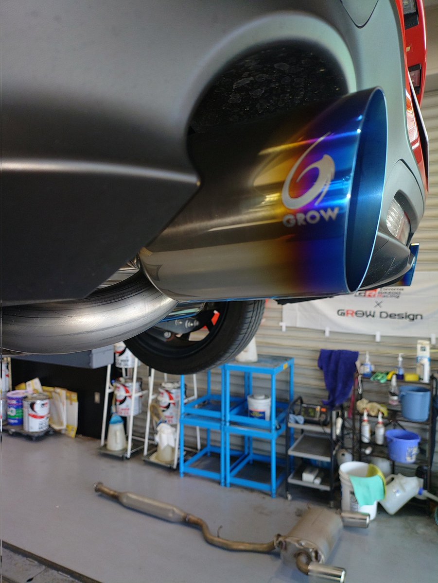 本日は、GR86にGROW Designさんの、エキゾーストシステムのお取り付けです。
#GROW #FUJITSUBO #ZN8 #GRガレージ
#GRGarageさいたま中央