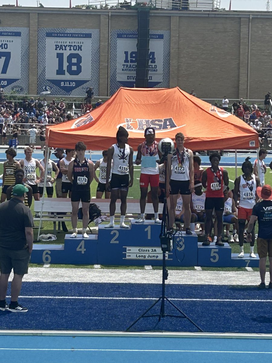 The Brook XCTF (@thebrookxctf) on Twitter photo Jordan Lampkins placed 2nd in the Long Jump! In a hectic day of jumping, he prevailed with a great jump of 7.05M to get 2nd and All-State! <a href="/ceojordxn/">Jordan Lampkins 3 โญ๏ธ SAF/DB</a> Jordan Lampkins placed 2nd in the Long Jump! In a hectic day of jumping, he prevailed with a great jump of 7.05M to get 2nd and All-State! <a href="/ceojordxn/">Jordan Lampkins 3 โญ๏ธ SAF/DB</a>