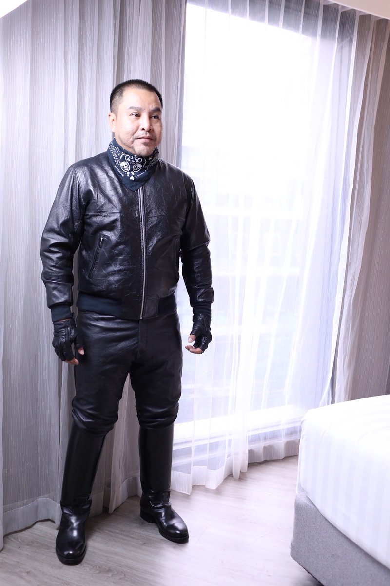 รอบลองไฟ