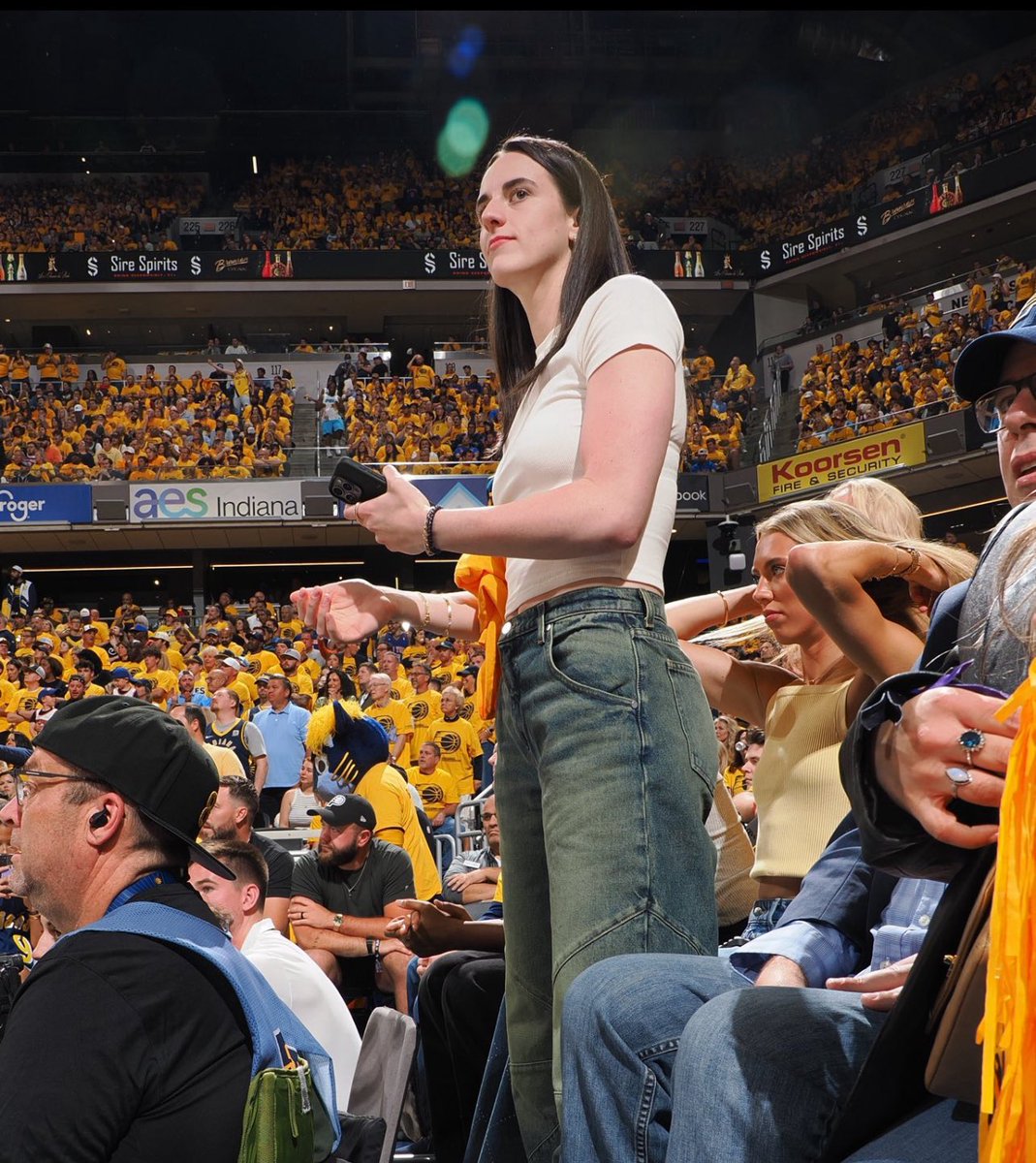 <a href="/BleacherReport/">Bleacher Report</a> 7-0 with CC in the building  #CaitVoodoo