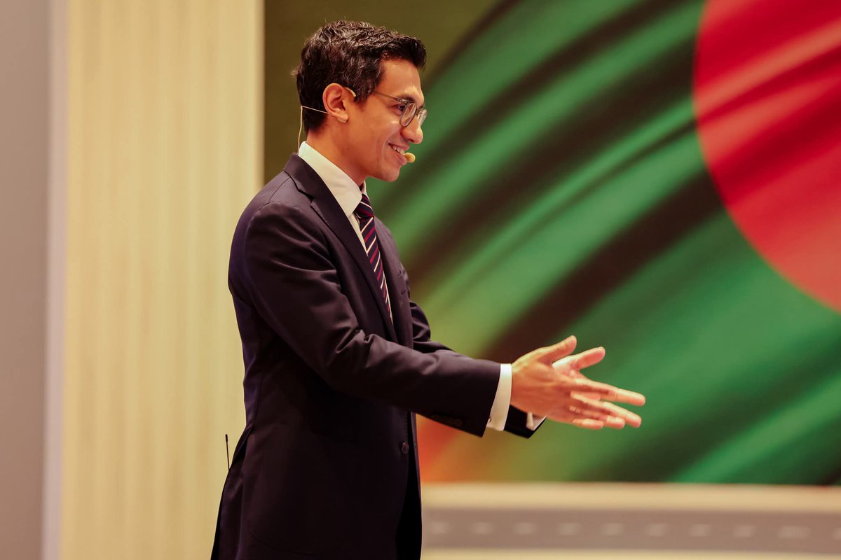ChiefAdviserGoB's tweet image. Chief Adviser Professor Muhammad Yunus addresses the China-Bangladesh Conference on Investment and Trade in the BIDA office, Agargaon, Dhaka, on Sunday.

Photos: CA Press Wing