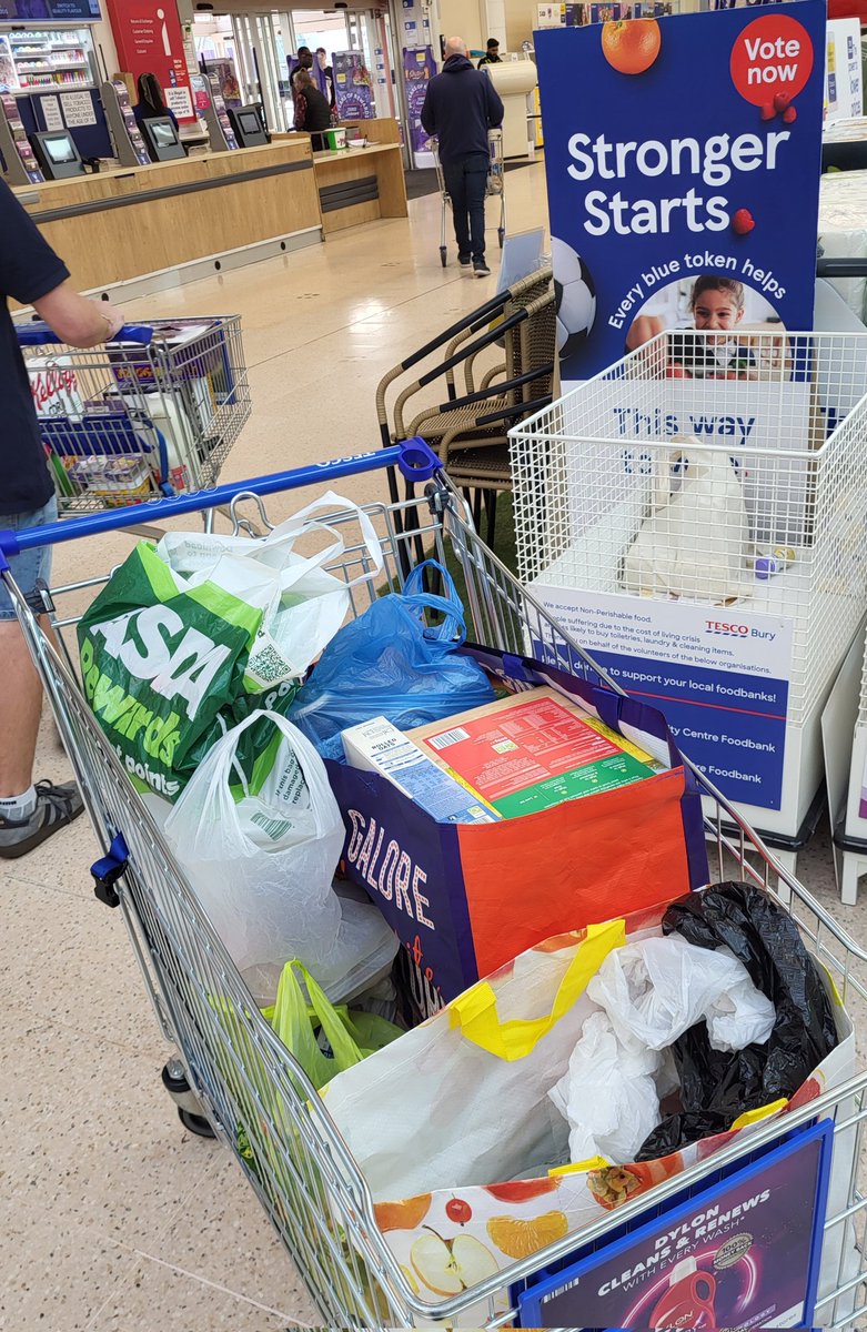 Trinity Foodbank Radcliffe (@trinityfbank) on Twitter photo Thank you again to the wonderful <a href="/wlhowarth/">Wendy Howarth</a> Community Champion and all the customers at #tescobury for their donations to the foodbank donation point Thank you again to the wonderful <a href="/wlhowarth/">Wendy Howarth</a> Community Champion and all the customers at #tescobury for their donations to the foodbank donation point