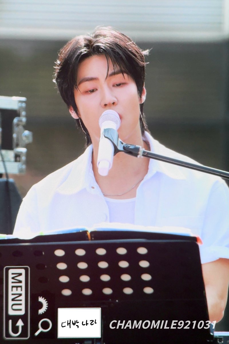 chamomile921031's tweet photo. 250601 버스킹 리허설 PREVIEW

#NFlying #엔플라잉
#LeeSeungHyub #이승협 #JDON #제이던
@NFlyingofficial

☀️ https://t.co/x4uPWtoqV5