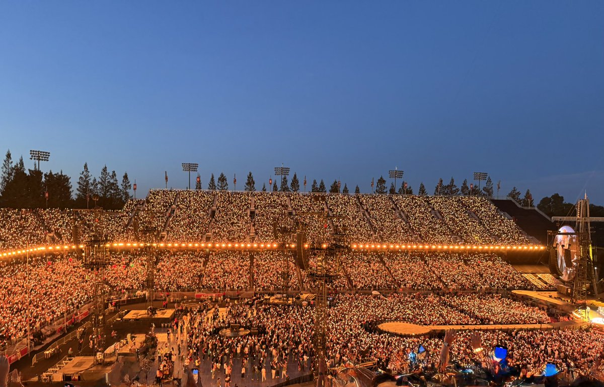 #ColdplayStanford