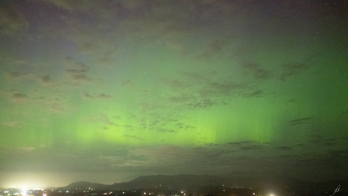 Northern lights over Skagit. Unedited drone shot. #WaWx