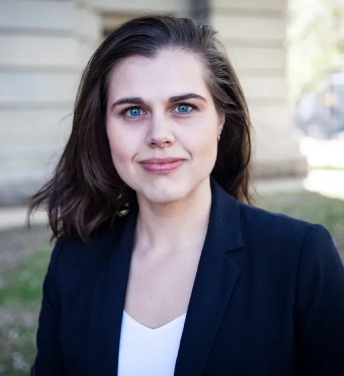Would you support Dan Bongino investigating Jena Griswold for leaking Voting Machine Passwords ?

YES or NO ?