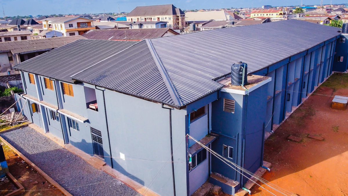 Ola_Of_Ogun1's tweet photo. Thanks Egbon @titigafar and others for renovating this historic hostel that has brought us all good memories and a great nights!
God bless Ijebu Ode Grammar School
God bless #JOGSOBA
God bless #JOGS 94/20 set
Up JOGS! Up School. https://t.co/EDgidt0uEM