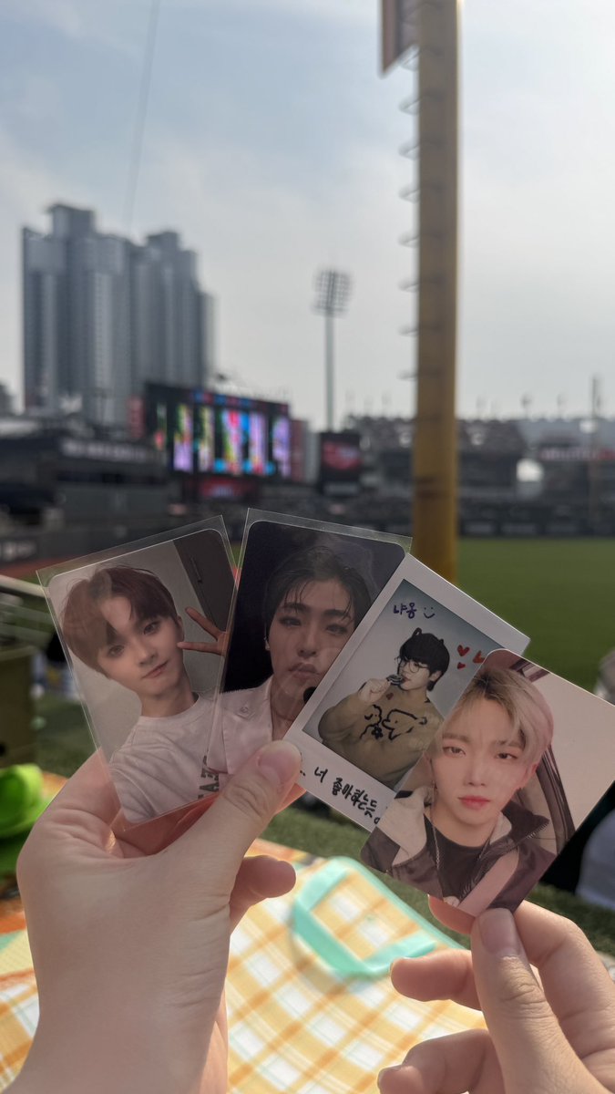 CUTEMUJIN's tweet photo. 스윕만은 면하고 승요가 되어주오. . . 
@kitty_dann https://t.co/9hapklyLAO
