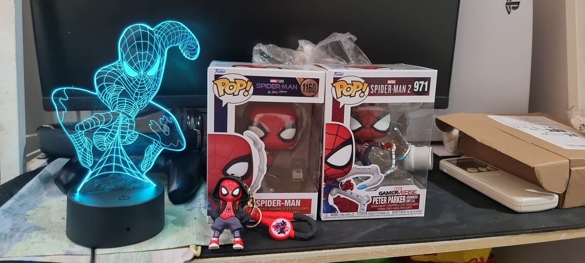 YOOO W birthday gifts?? 🙏🙏