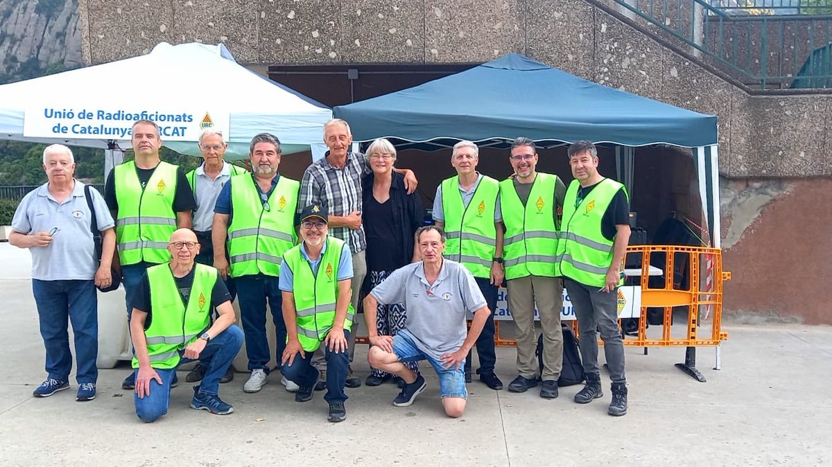 Moltes gràcies a tots els que heu passat per l'estació #EH1000MM a #Montserrat. La propagació a #HF no acompanya massa aquests dies, però les bandes de 6m i de 2m ens han donat algunes alegries. #urcat #hamradio #radioamateur
