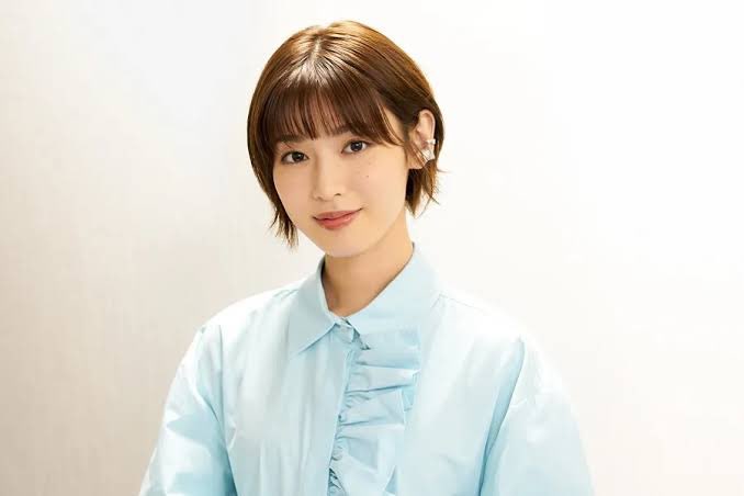 hagi_k117's tweet photo. 永野芽郁さんの大河ドラマ降板を受け
代役に決定した白石聖さん

気になる噂についてリサーチが

”白石聖の熱愛事情！歴代彼氏4人の噂と理想の結婚相手像を総まとめ”
https://t.co/AO6FPd6CdS https://t.co/DlMYdCYFbf
