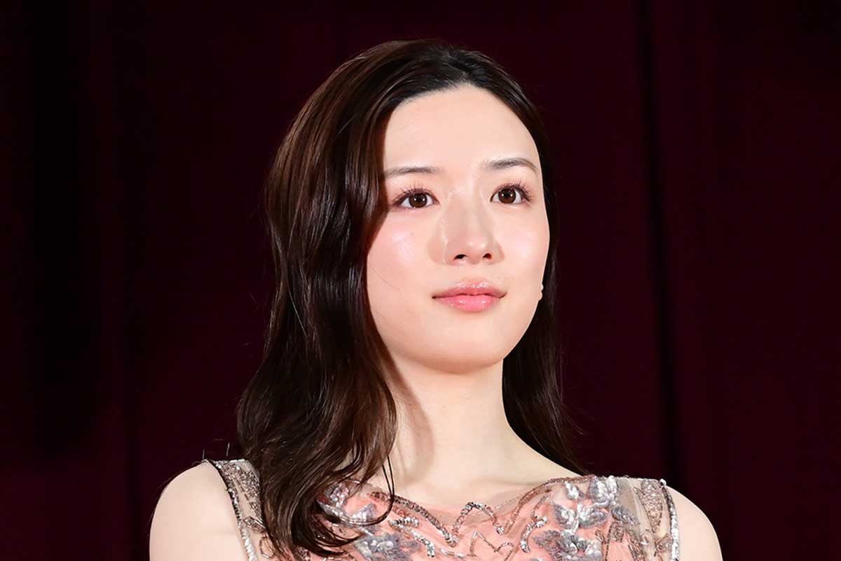 hagi_k117's tweet photo. 永野芽郁さんの大河ドラマ降板を受け
代役に決定した白石聖さん

気になる噂についてリサーチが

”白石聖の熱愛事情！歴代彼氏4人の噂と理想の結婚相手像を総まとめ”
https://t.co/AO6FPd6CdS https://t.co/DlMYdCYFbf