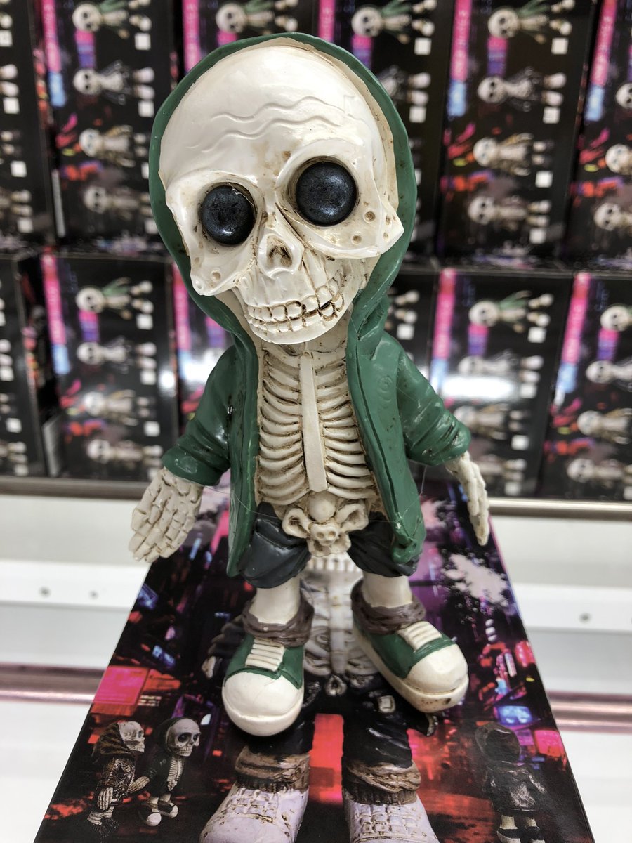 ストリートスカルフィギュアを入荷しました！ 4種類のスカルフィギュア