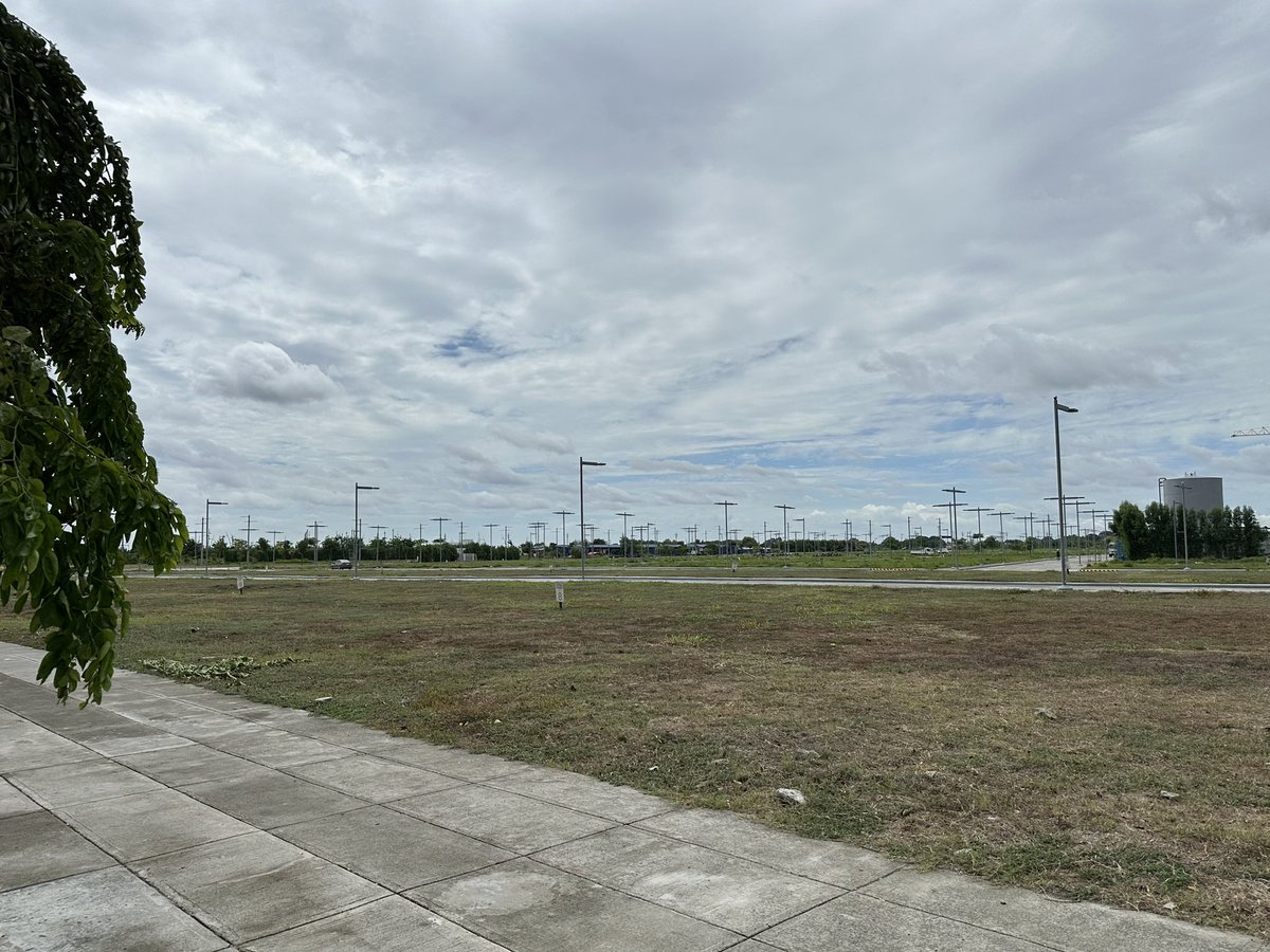 Jacob_338's tweet image. 今日はMaple Groveを中心に10km Runしました。Maple Groveの道路ですがキレイに整備されていてとても走り易かったです。しっかり汗かいてスッキリです。

Maple GroveはMegaworldさんが手掛けているプロジェクトですが、引き続き今後の開発がとても楽しみです。

#Running #MapleGrove