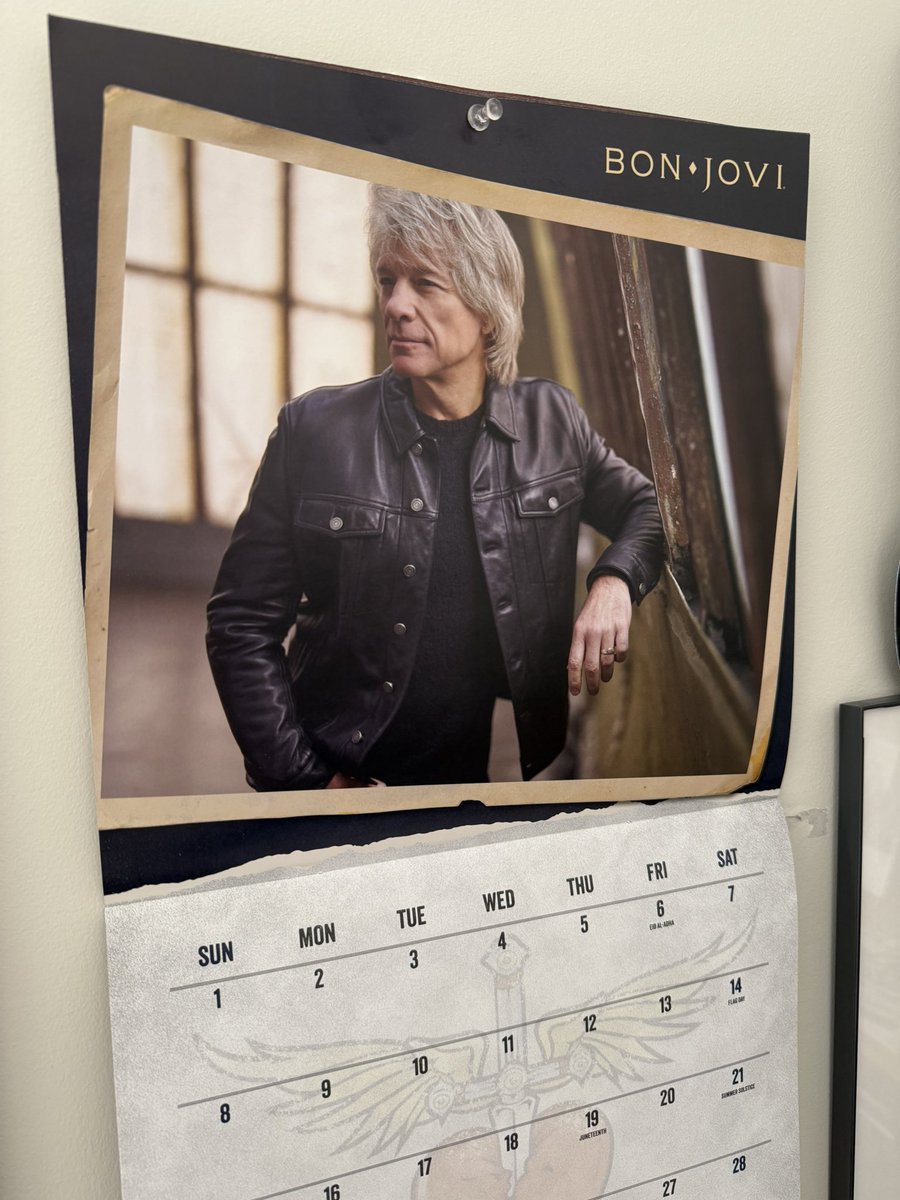 Welcome June

I GET TO SEE MY FAVORITE BAND THIS MONTH 

<a href="/runawaytours/">Runaway Tours</a> <a href="/BonJovi/">Bon Jovi</a> 

#BonJovi