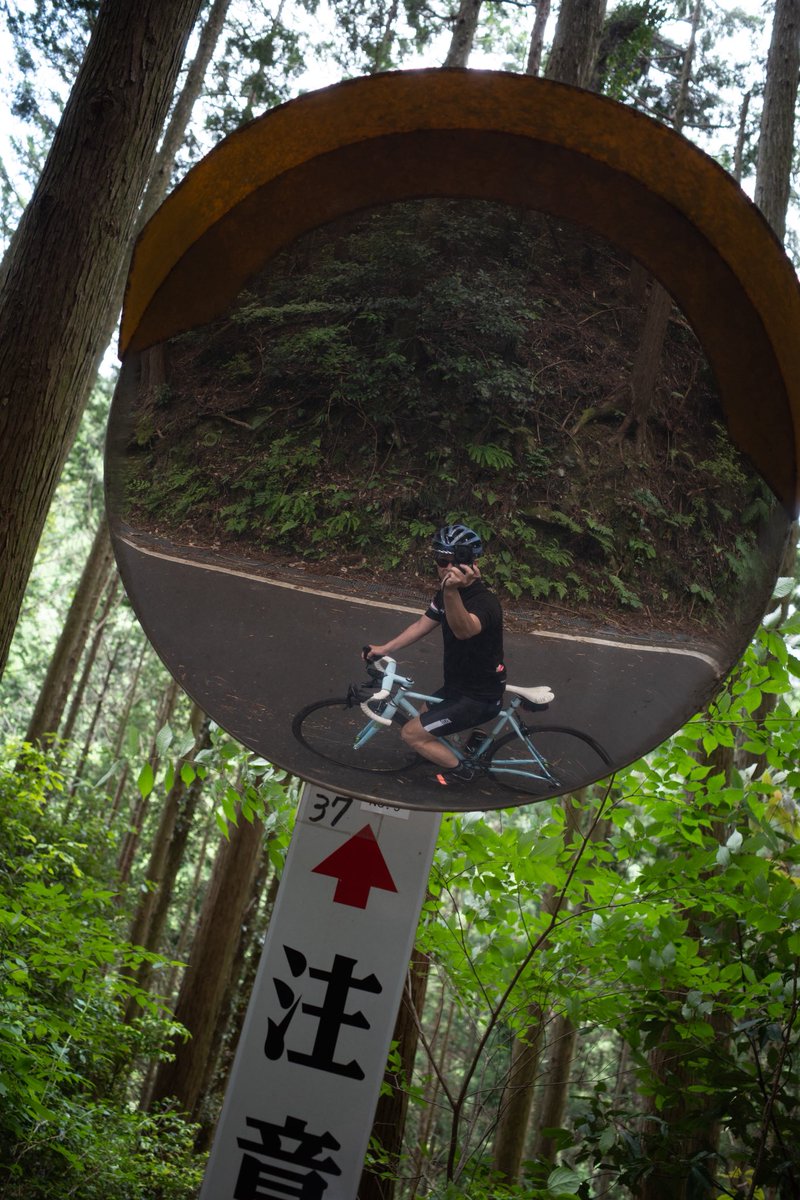 sonny055's tweet photo. 川音と鳥の囀りの中
鍋谷峠を登る
*
トレーニングという名の　ポタリング
*
#speedvagen
#gr3 https://t.co/uYhZB3AS2C