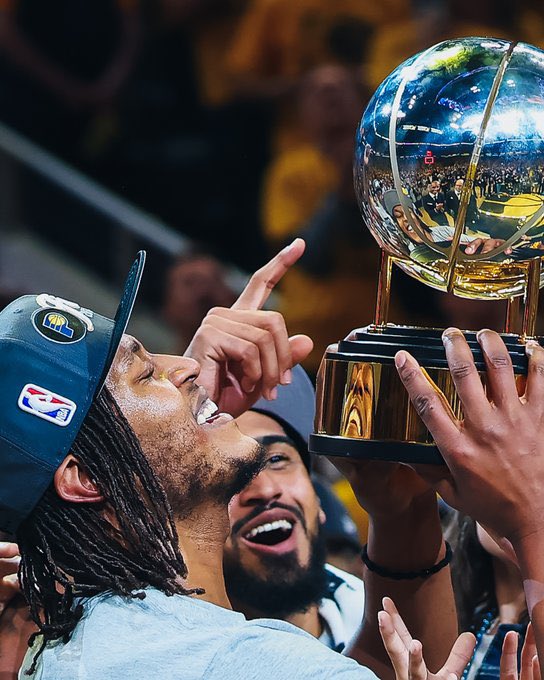 can’t say it enough.

nobody deserves this more than myles turner 🥹