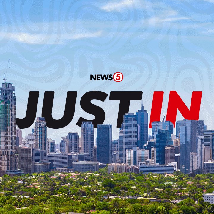 News5PH's tweet image. EDSA REBUILD, SINUSPENDE

Sinuspende ni Pres. #BongbongMarcos ang rehabilitasyon ng #EDSA dahil lubos na maaapektuhan ng matinding traffic ang mga komyuter. #News5 | via Kari Cator