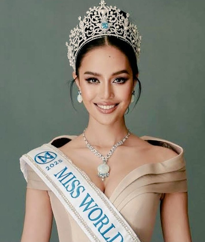 Miss World 2025
थाईलैंड की ओपल सुचाता चुआंग्सरी बनीं मिस वर्ल्ड 2025
#MissWorld2025 
#MissWorldThailand2025
