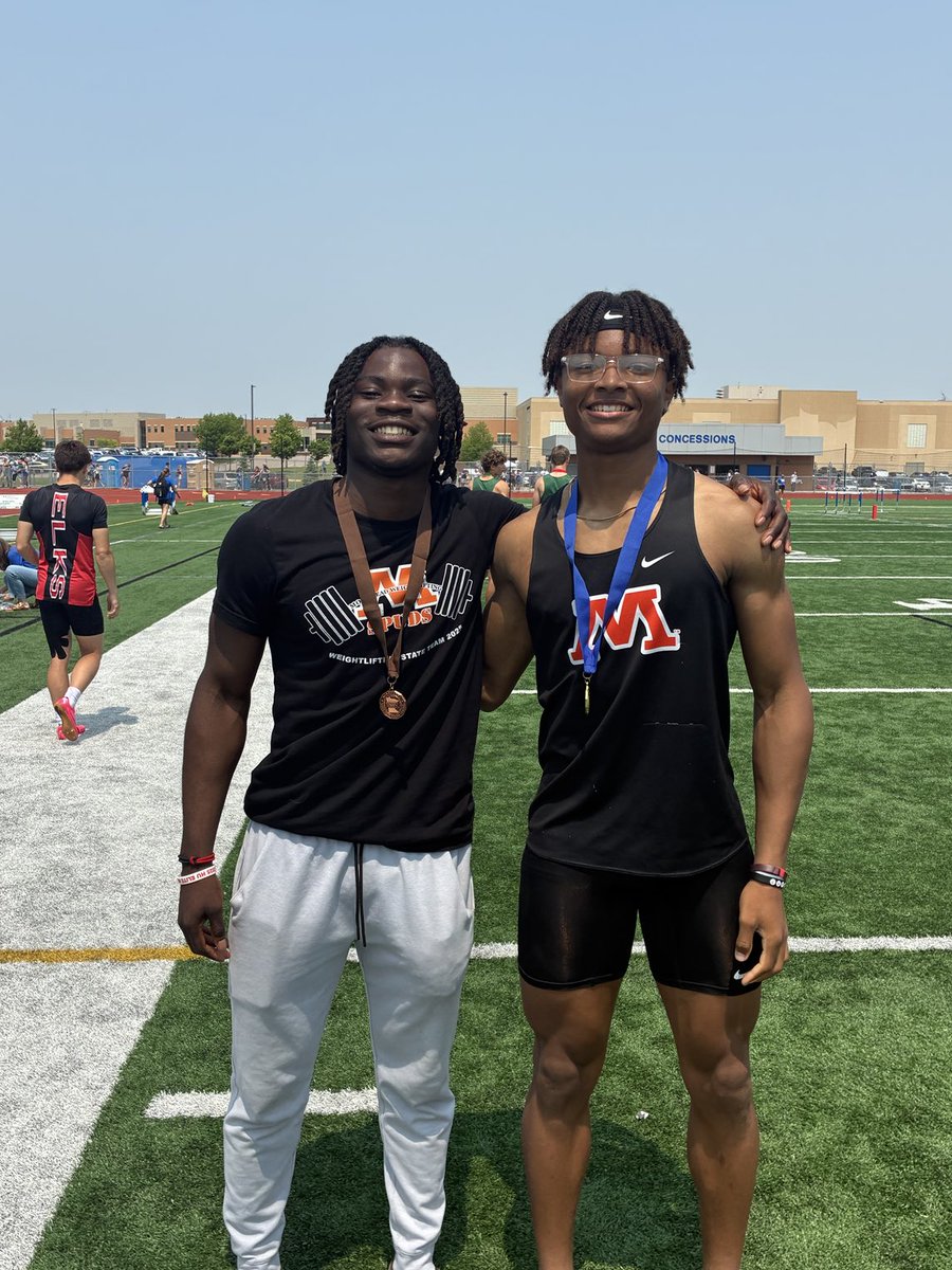SpudTrack's tweet image. ‼️ Boys 100 ‼️
🔥Madison (9th, 11.04) and Zak (1st, 10.65) both off to STATE🔥
💥Not to be outdone by the girls, ALL of the section 8AAA 100m finalists, qualified for State on time. WOW💥